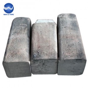 Stainless steel ingot