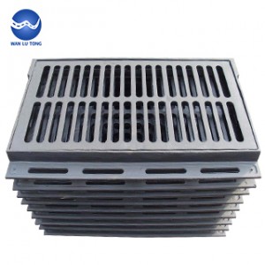 Ductile iron manhole cover