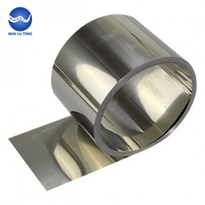 Extra hard stainless steel strip