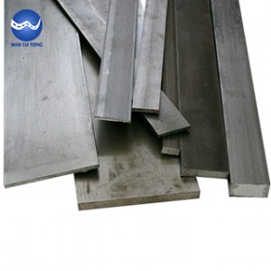 Flat steel