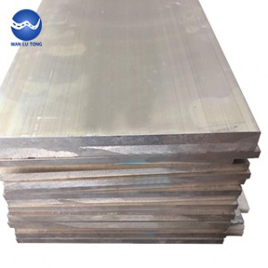 Magnesium plate