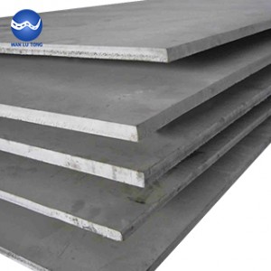 Stainless steel medium thickness plate